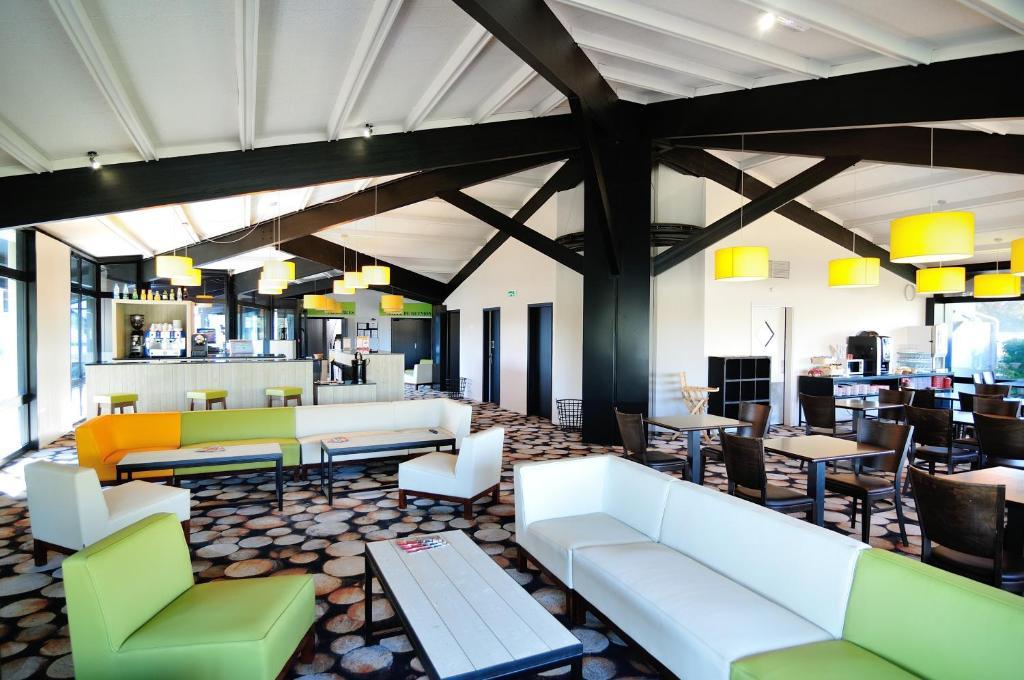 Relais Fasthotel Port Lauragais Hotel